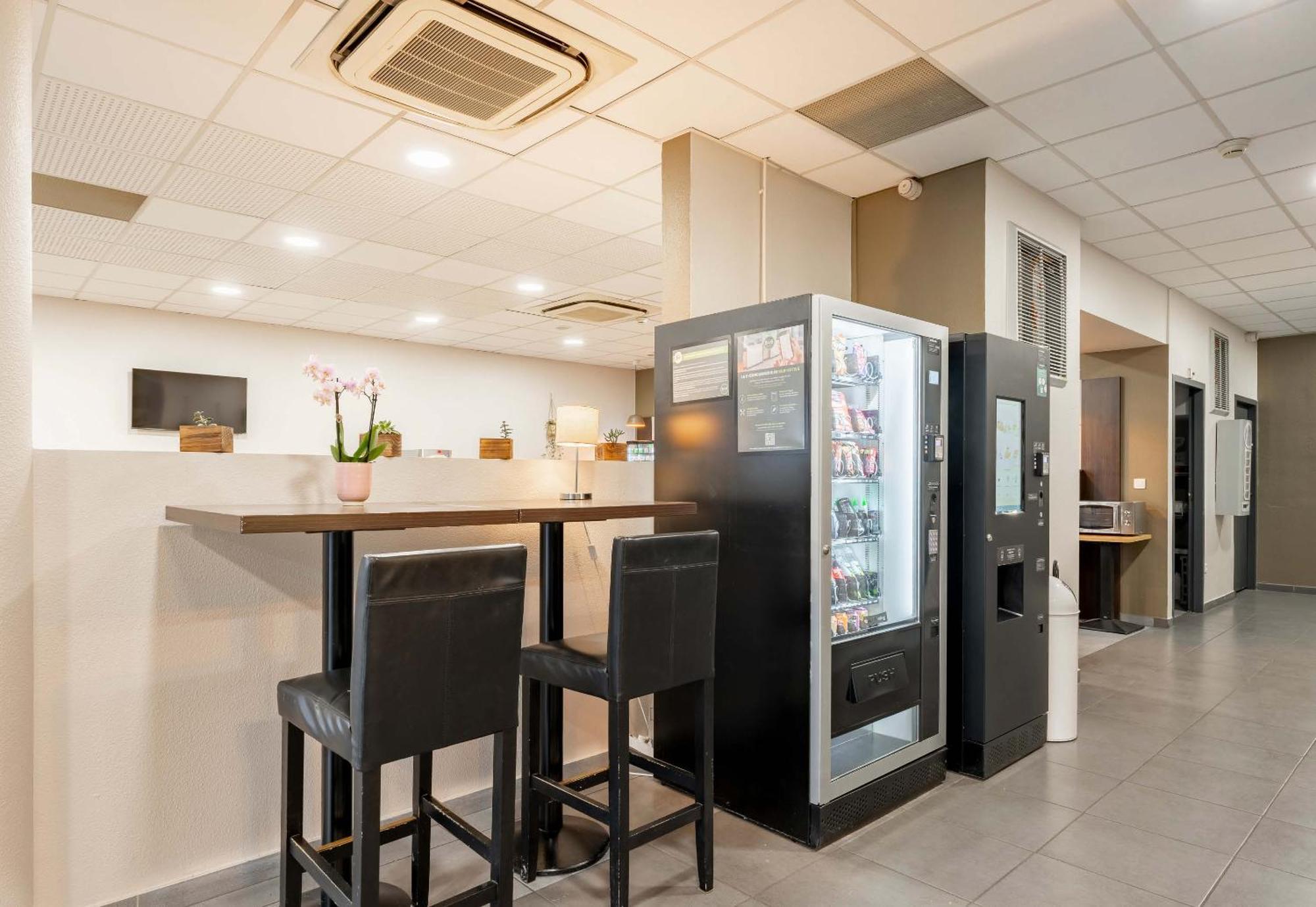 B&B Hotel Maubeuge-Louvroil Exteriér fotografie
