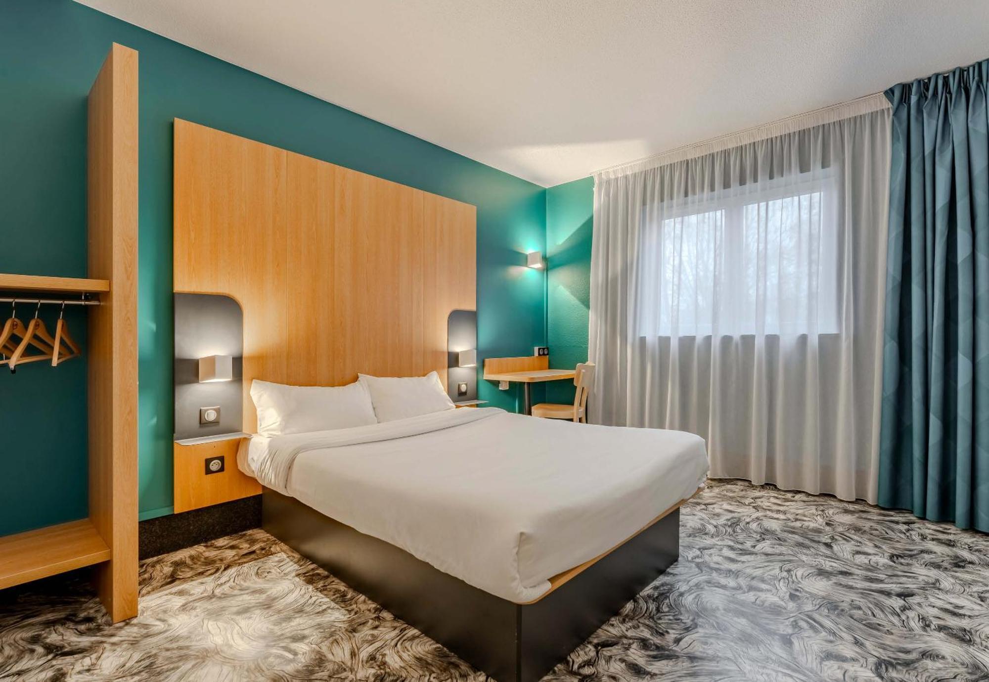 B&B Hotel Maubeuge-Louvroil Exteriér fotografie